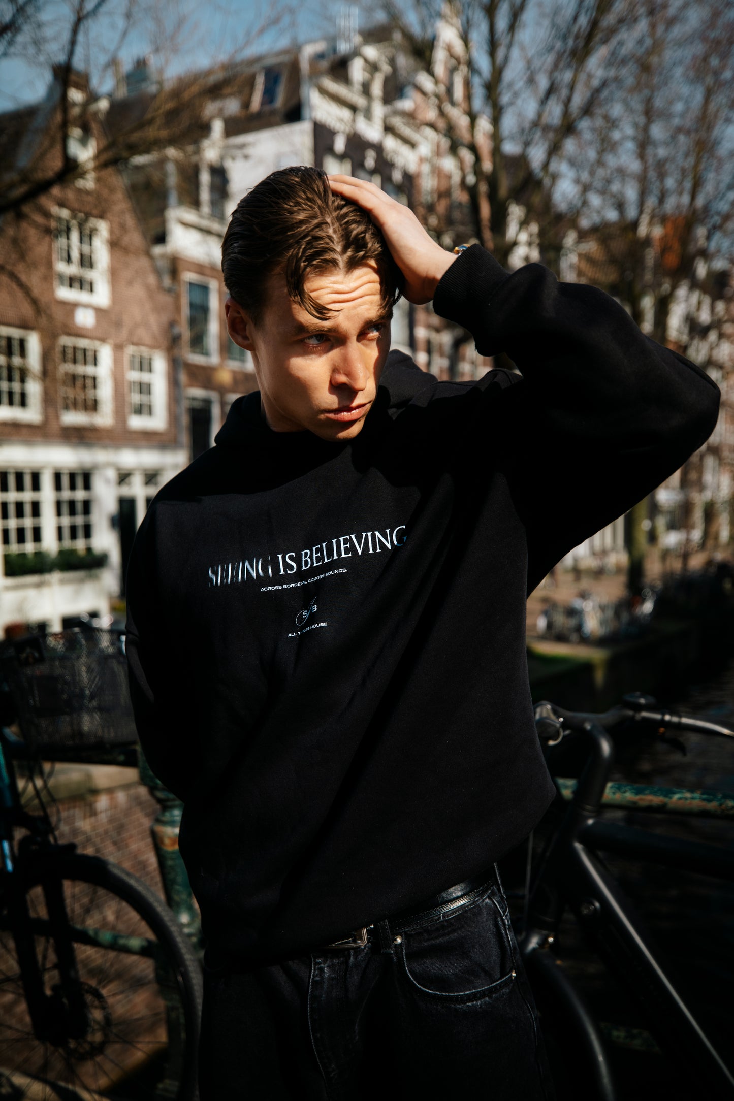 BLURRY VISION HOODIE
